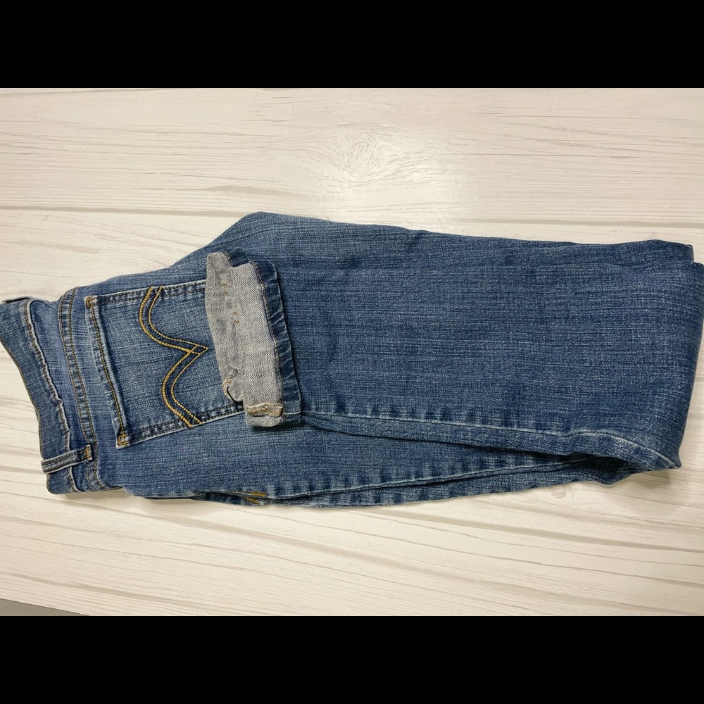 Levi jeans